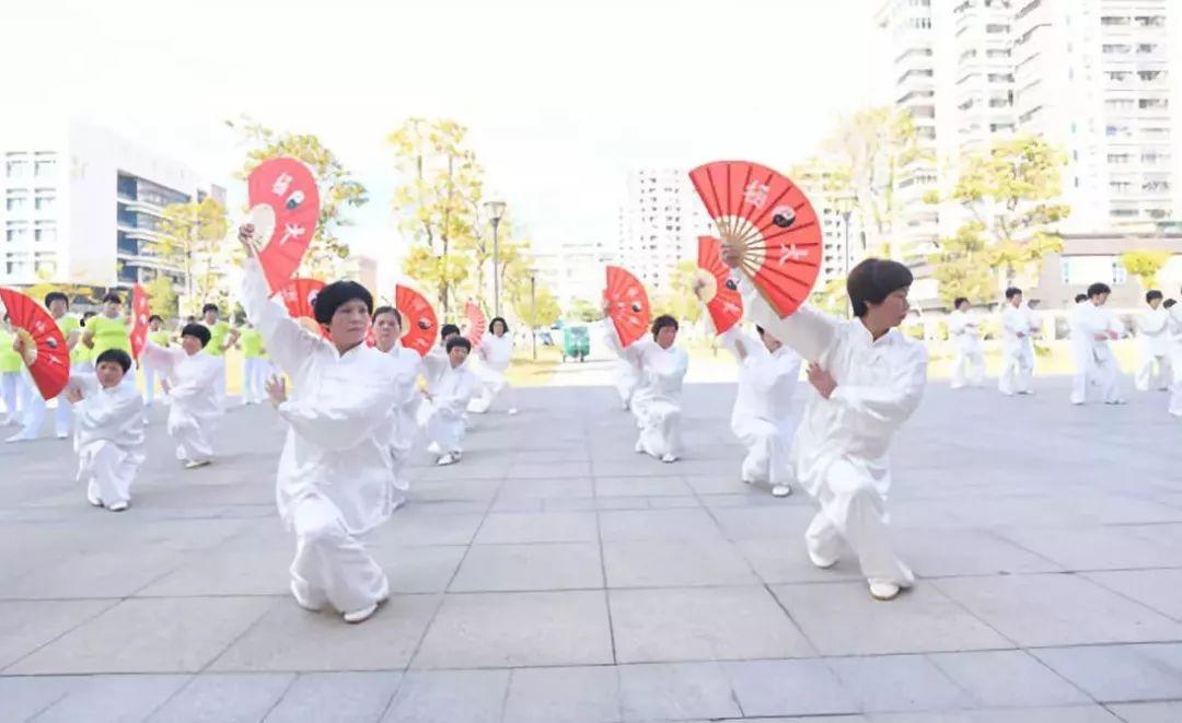 万人彩彩票正式版下载，探索彩票世界的全新体验