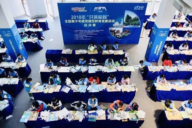 天下彩天空彩票，免费资料与你同行，共筑梦想之旅