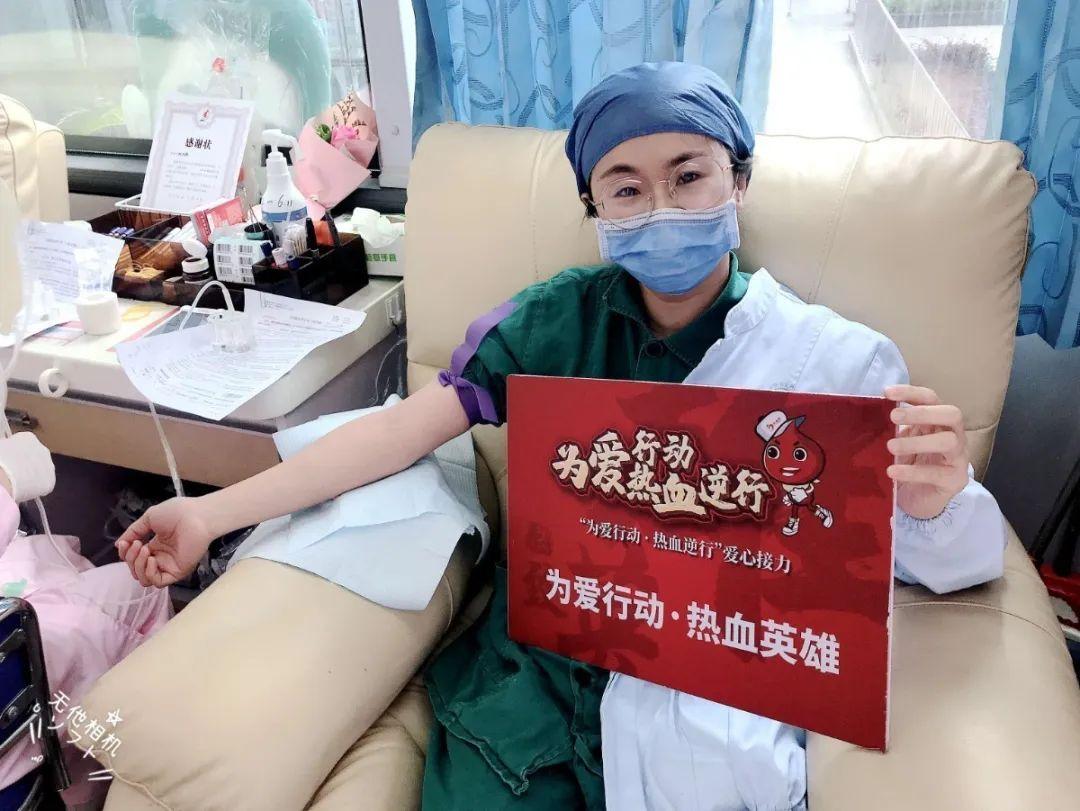 四川刚刚发生了地震，团结一心，共克时艰