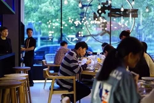 两元彩票网，精准预测，梦想与现实交汇之地