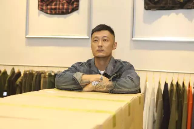 澳门六叔的身份与地位，揭秘其级别
