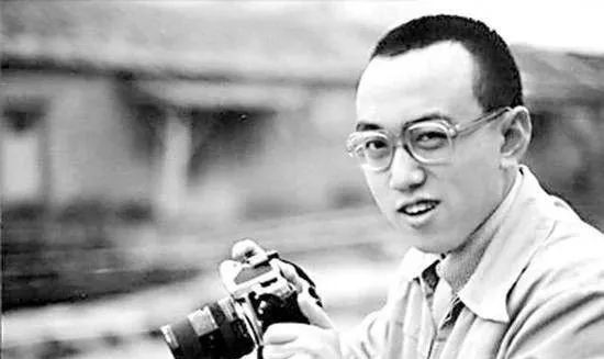 澳门六叔的真实身份揭秘，高清照片背后的故事