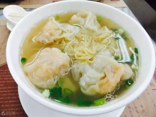 澳门六记粥面，粥香四溢，面食经典—探寻多家店铺的魅力